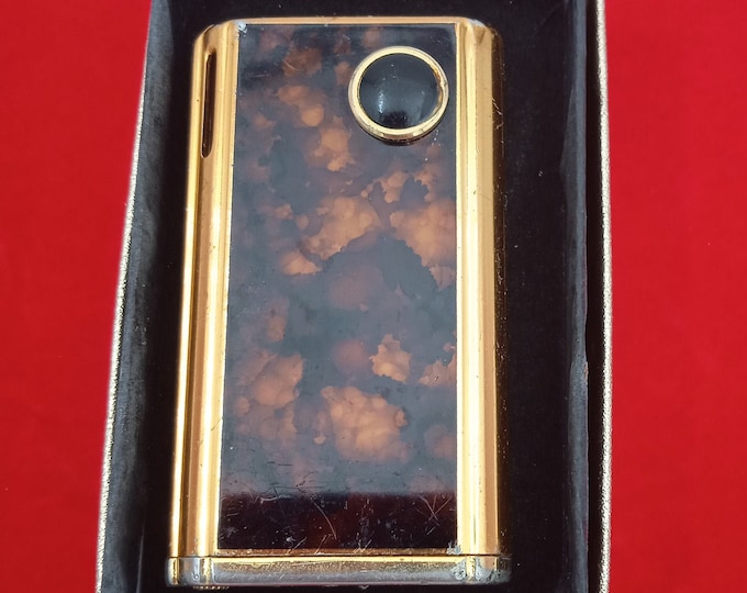 Japanese Vintage Lighter Original Win Lighter, Electric Lighter, Great