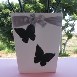 Sacchetto regalo bianco con farfalle nere - Perfetto per matrimonio, compleanno, anniversario, baby shower, bomboniere, regalo di Natale