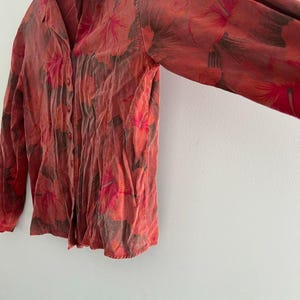 Vintage Tencel Rayon Button Down-skjorta Röd Blommig Storlek Small bild 4