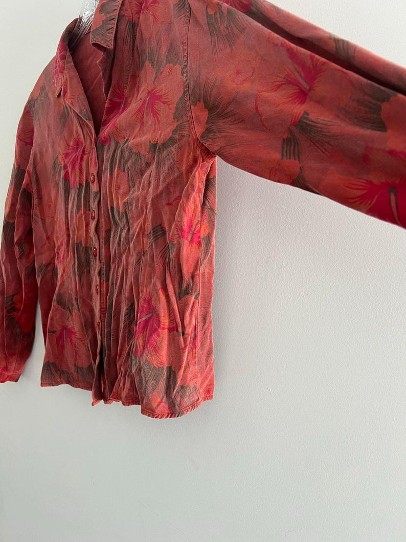 Vintage Tencel Rayon Button Down-skjorta Röd Blommig Storlek Small bild 4