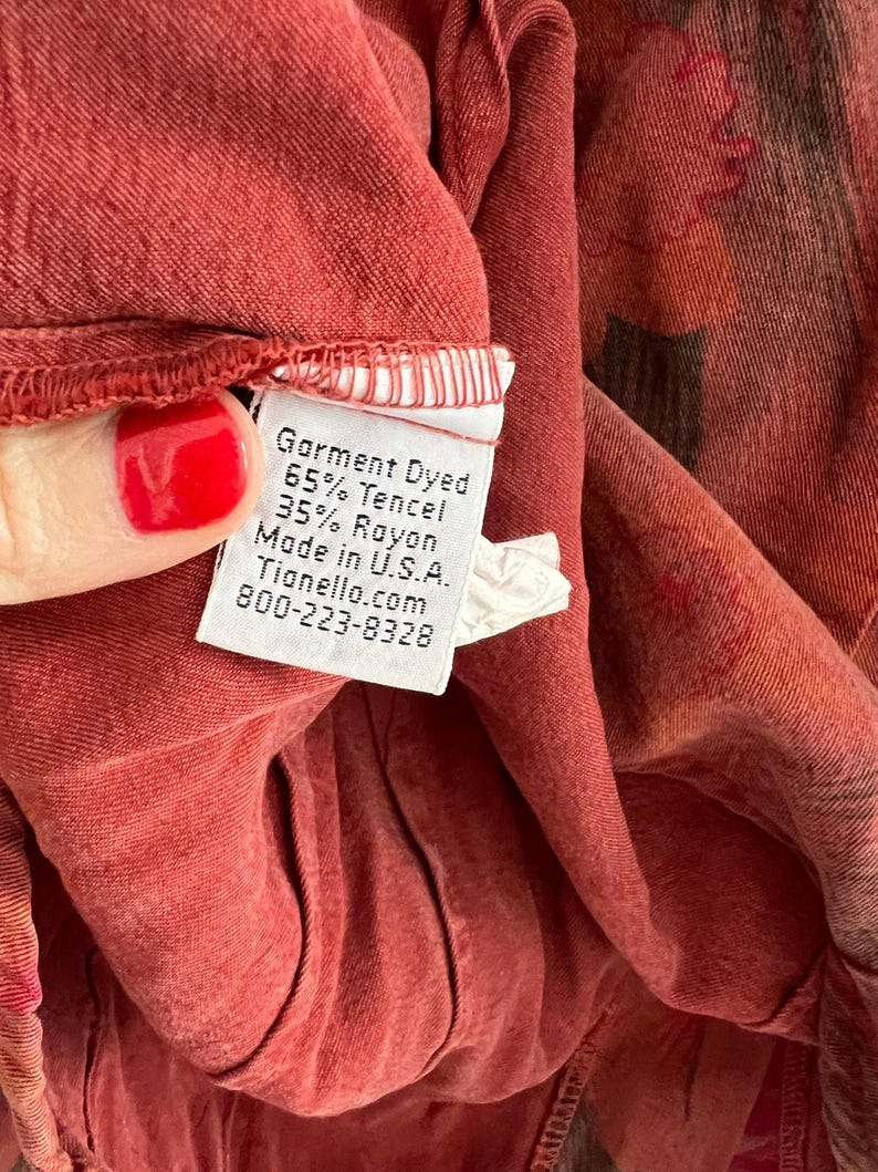 Vintage Tencel Rayon Button Down-skjorta Röd Blommig Storlek Small bild 6