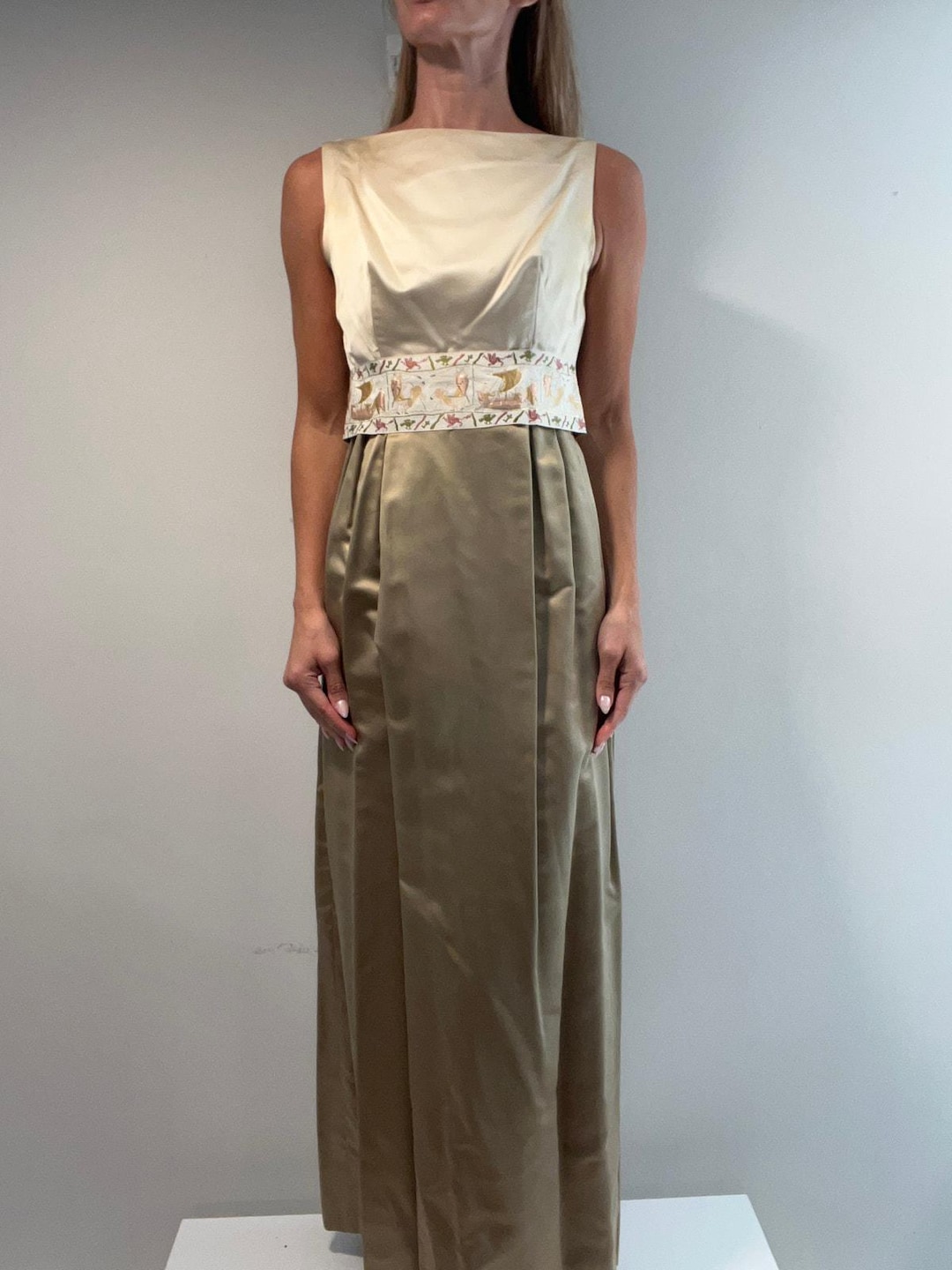 1960s Elegant Fall Gala Column Evening Gown From Acceutique Size Small ...