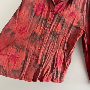 Vintage Tencel Rayon Button Down-skjorta Röd Blommig Storlek Small bild 2