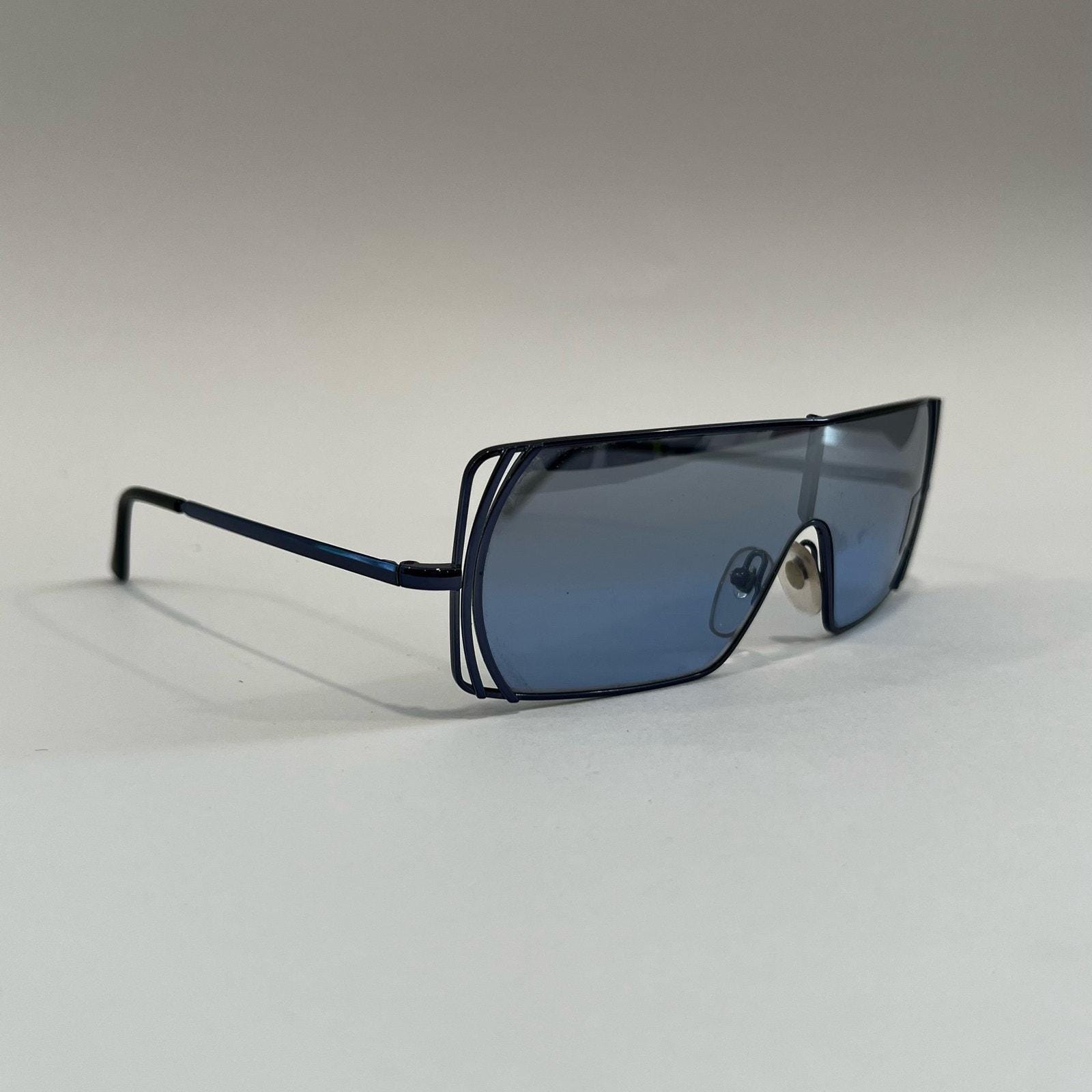 Chloe Vintage Sunglasses Silver wire frame Aviator square  Authenticated Rare Vintage Chloe Aviator Sunglasses - Raleigh Vintage main image 3