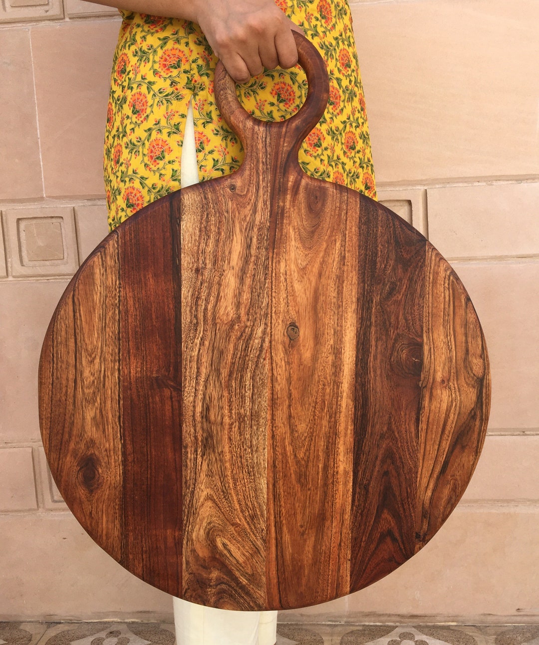 Buy Large Round Wooden Cutting Board: Handmade Paddle Serving Board Online  in India