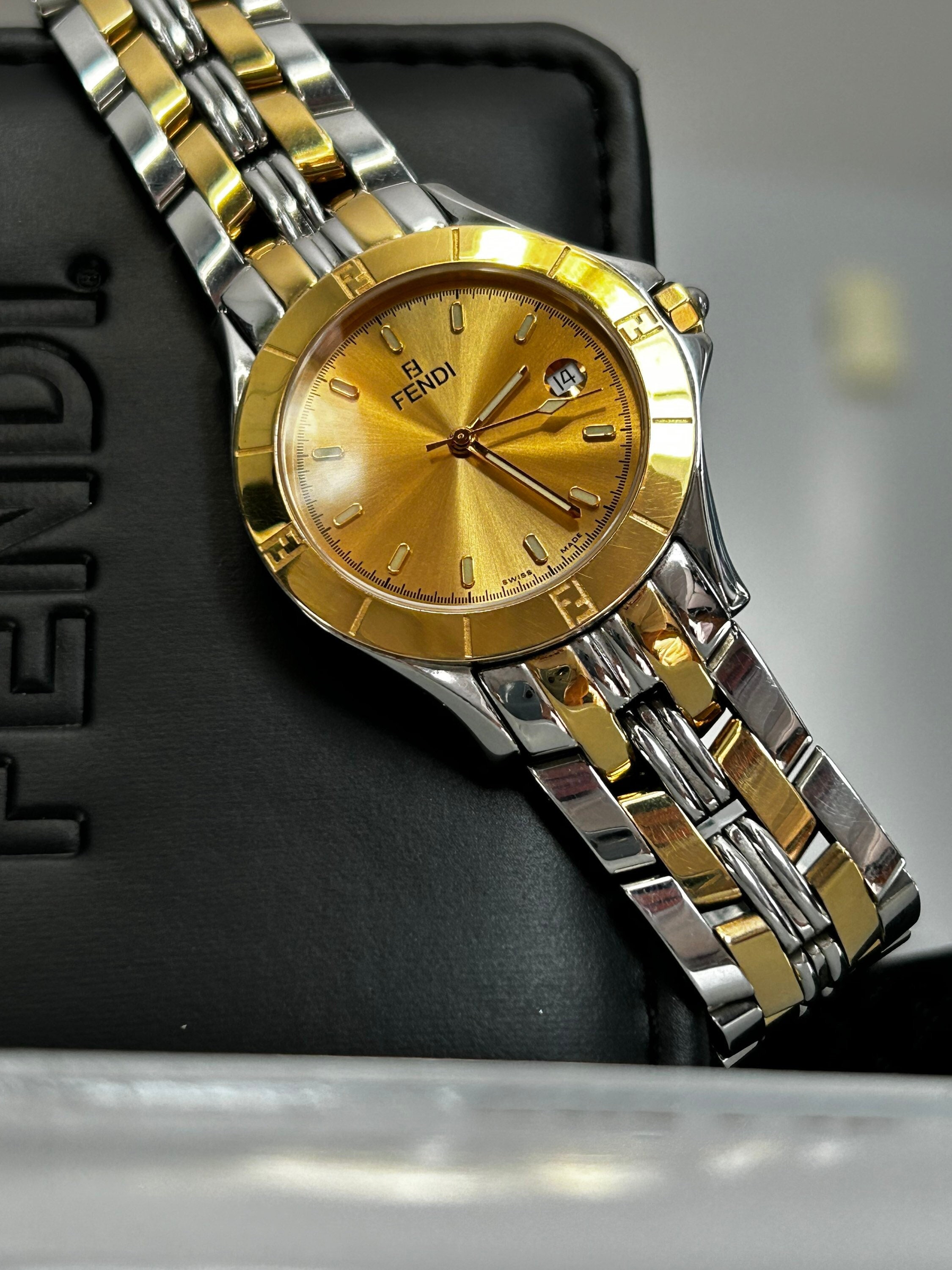 FENDI OROLOGI GOLD Face Round Wristwatch, Boxed, Papers FENDI OROLOGI GOLD Face Round Wristwatch, Boxed, Papers