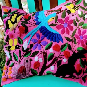 Beautiful Chiapas cushion cover, hand embroidered. 17&quot;. Made in Mexico.