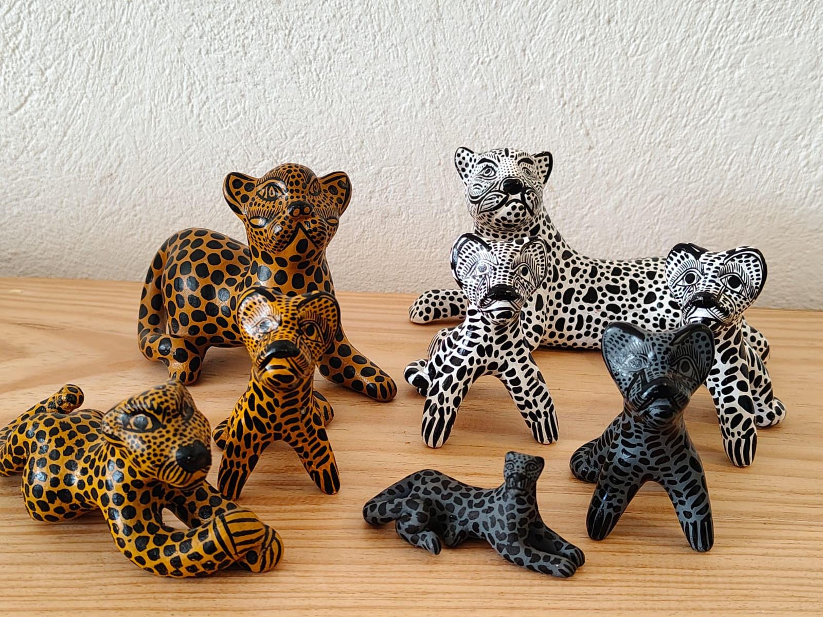 Beautiful Jaguars From Chiapas. Beautiful Figures Made in Mexico