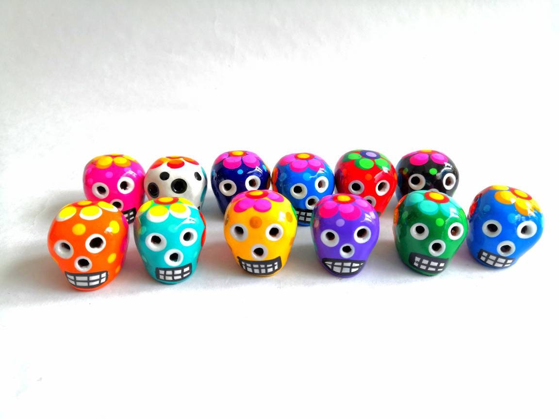 Beautifully hand-painted small ceramic skulls made in Mexico/Traditional sugar skull decoration DAY OF THE DEAD