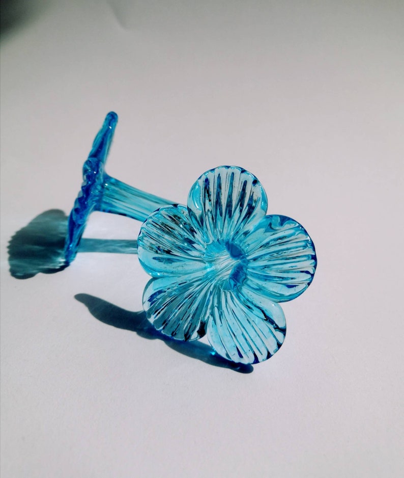 2 glass flowers for hummingbird feeder .Blue. Hummingbird feeder flower straw. Blownglass. We combine shipping image 4