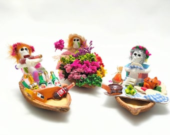 3 OFFERING, DAY OF THE DEAD. 3 miniature boats. Mexican day of the dead. Xochimilco. Made in Mexico. express delivery