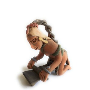 Pre-Hispanic woman Mexico. Kneader. Cooked clay. 15cm. Made in Mexico. We combine shipping!