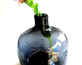 Dama Juana 10". Blown glass vase. Bottle for mezcal. Blown glass vase. Made in Mexico