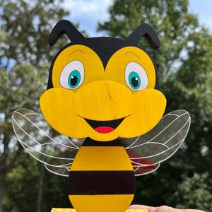 Bee Eyeglass Holder