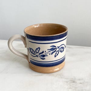 Taza pequeña de hoja azul vintage de Nicholas Mosse, Irlanda.