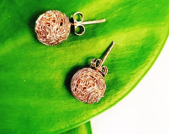 Gems and Jewels Love Knot Earrings Push Back Alloy 0.45 Ct Round Cut Yellow Citrine 14k Black Gold Plated Swirl Small Studs for Women Mothers Day Gems and Jewels Love Knot Earrings Push Back Alloy 0.45 Ct Round Cut Yellow Citrine 14k Black Gold Plated Swirl Small Studs for Women Mothers Day