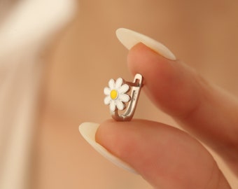 925 Silber Paar Gänseblümchen Ohrringe filigrane Daisy Ohrstecker handgemachte sommerliche Creolen