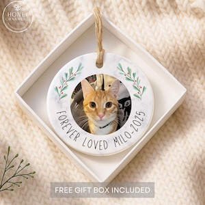 Personalized Cat Memorial Ornament, Pet Loss Christmas Ornament, Custom Cat Sympathy Gift, Cat Remembrance Keepsake Ornament 2025