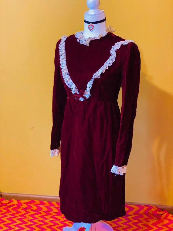 Vintage Velvet Burgundy Baby doll Dress Ivory Lac… - image 1