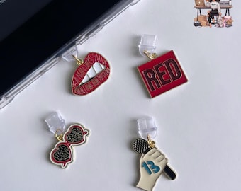 Kindle Taylor S. Charms