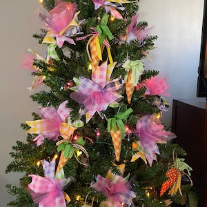 Set of 4 Ribbon Flowers pastel gingham for a seasonal tree ornament