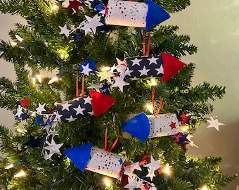 Rockets red glare ornaments, bursting in air for celebrating Independence Day- set of 5.