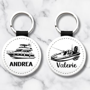 Personalisierter Boot Schlüsselanhänger mit Name - 9 Boot Styles, Yacht & Angeln Designs, PU Leder 2x2", personalisiertes nautisches Geschenk