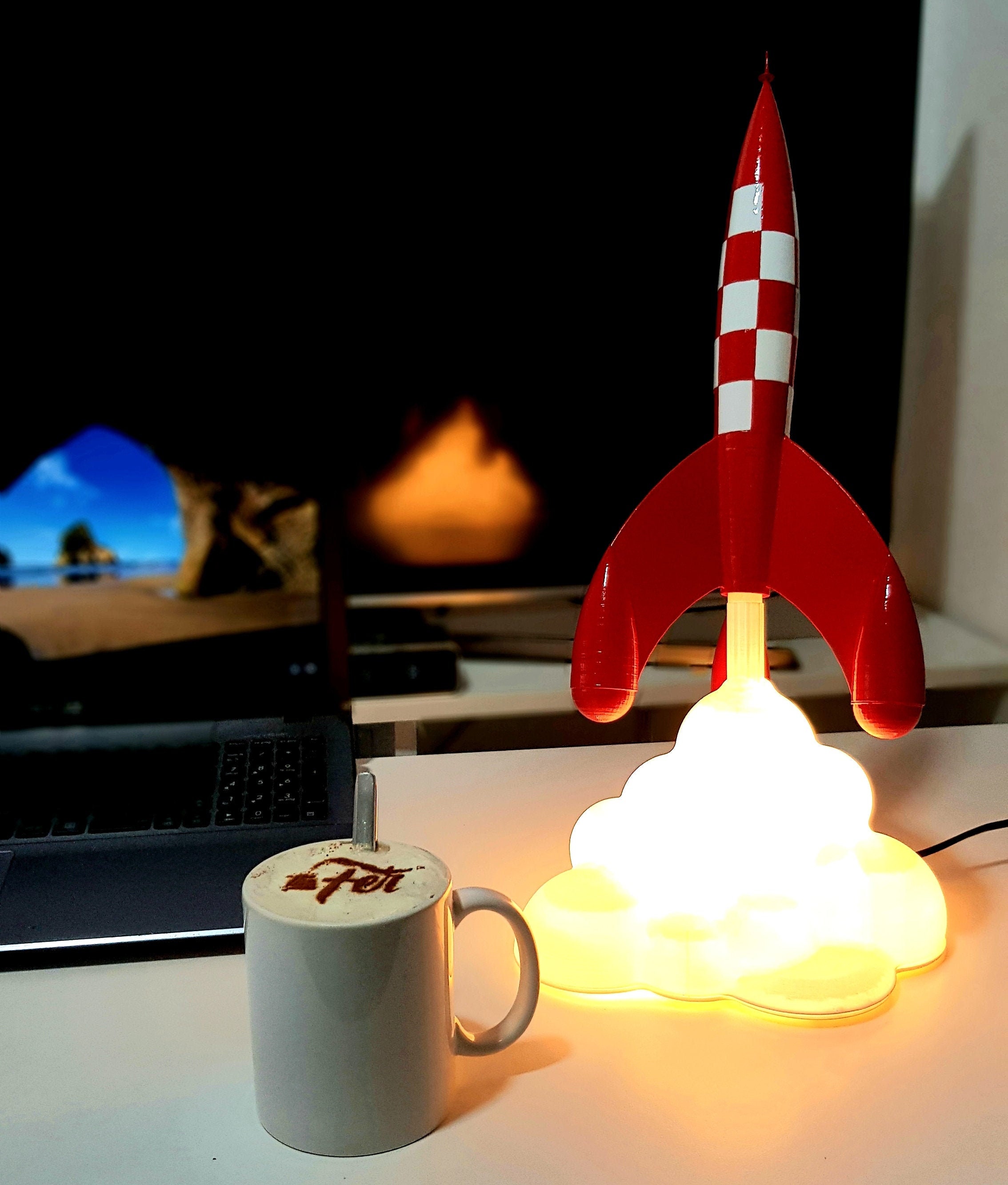 35cm Tintin rocket lamp with smoke 38