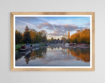 Impresión del río Támesis en Abingdon: Paisaje del amanecer en la iglesia de St Helens