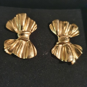 Vintage Givenchy Ohrclips wohl 1980er Jahre. Schleifen. Top Zustand.