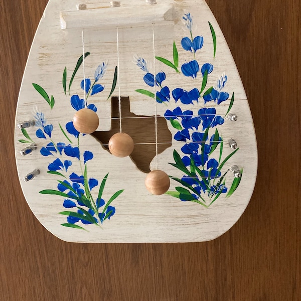 Texas Bluebonnet  Door Harp,  Hand Crafted and Hand Painted