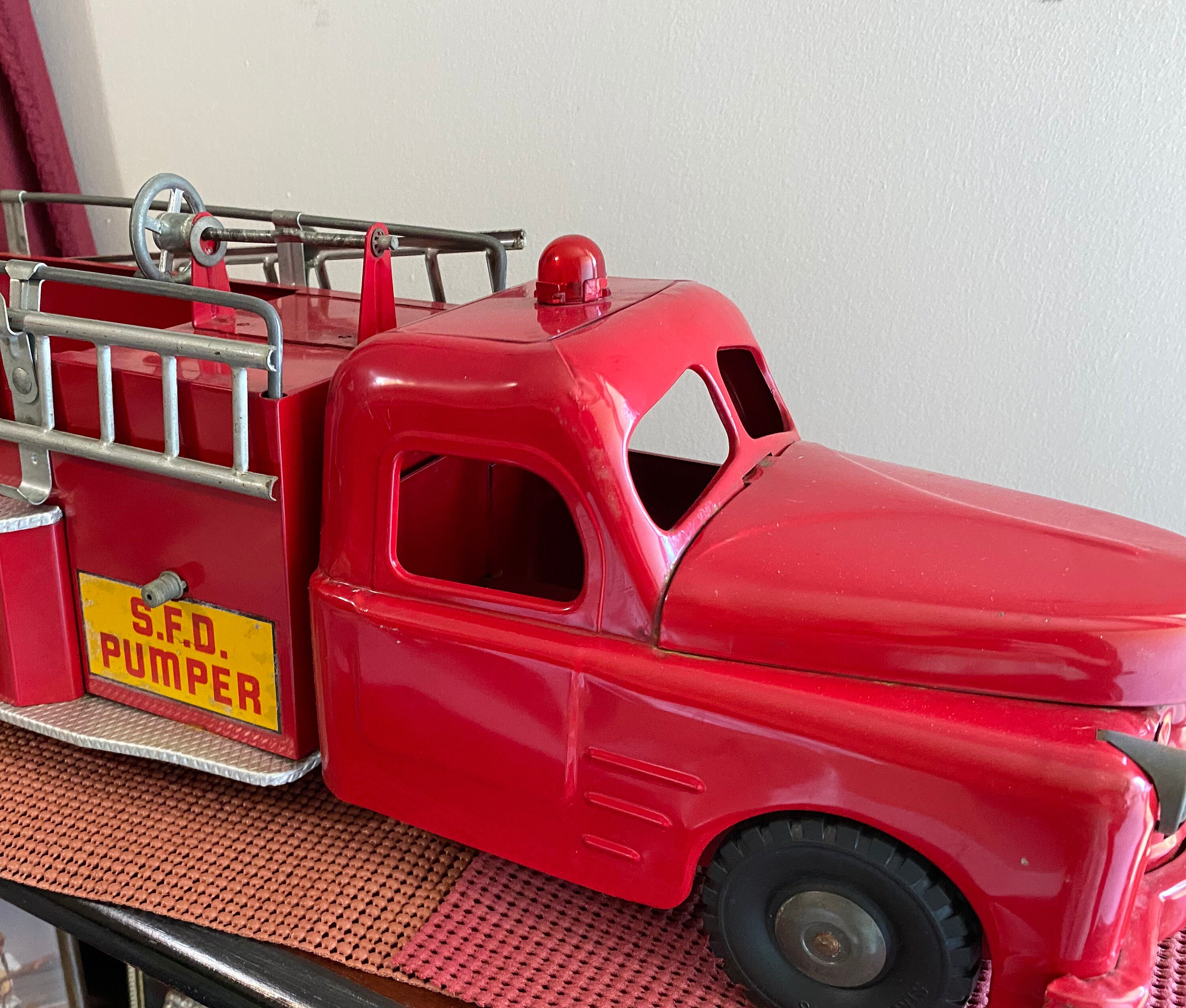 Structo Die Cast Metal Fire Truck Etsy