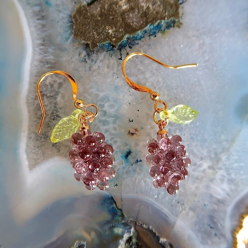 18K Gold GRAPE EARRINGS With Green Leaf Retro Fruit Earring Etsy