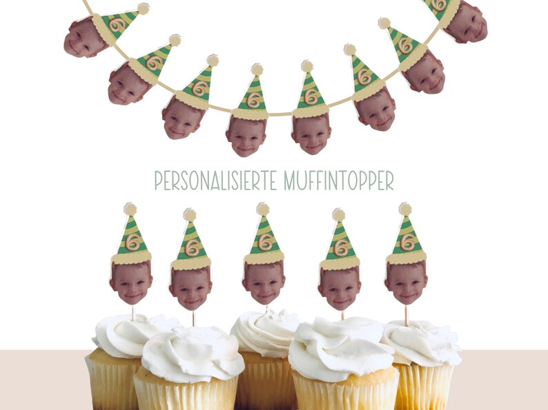 Puede incluir: Un conjunto de adornos para cupcakes con la cara de un ni&ntilde;o con un gorro de fiesta verde y dorado. Los adornos est&aacute;n dispuestos sobre cupcakes con glaseado blanco. El texto "Personalised Muffin Topper" es visible en la imagen.