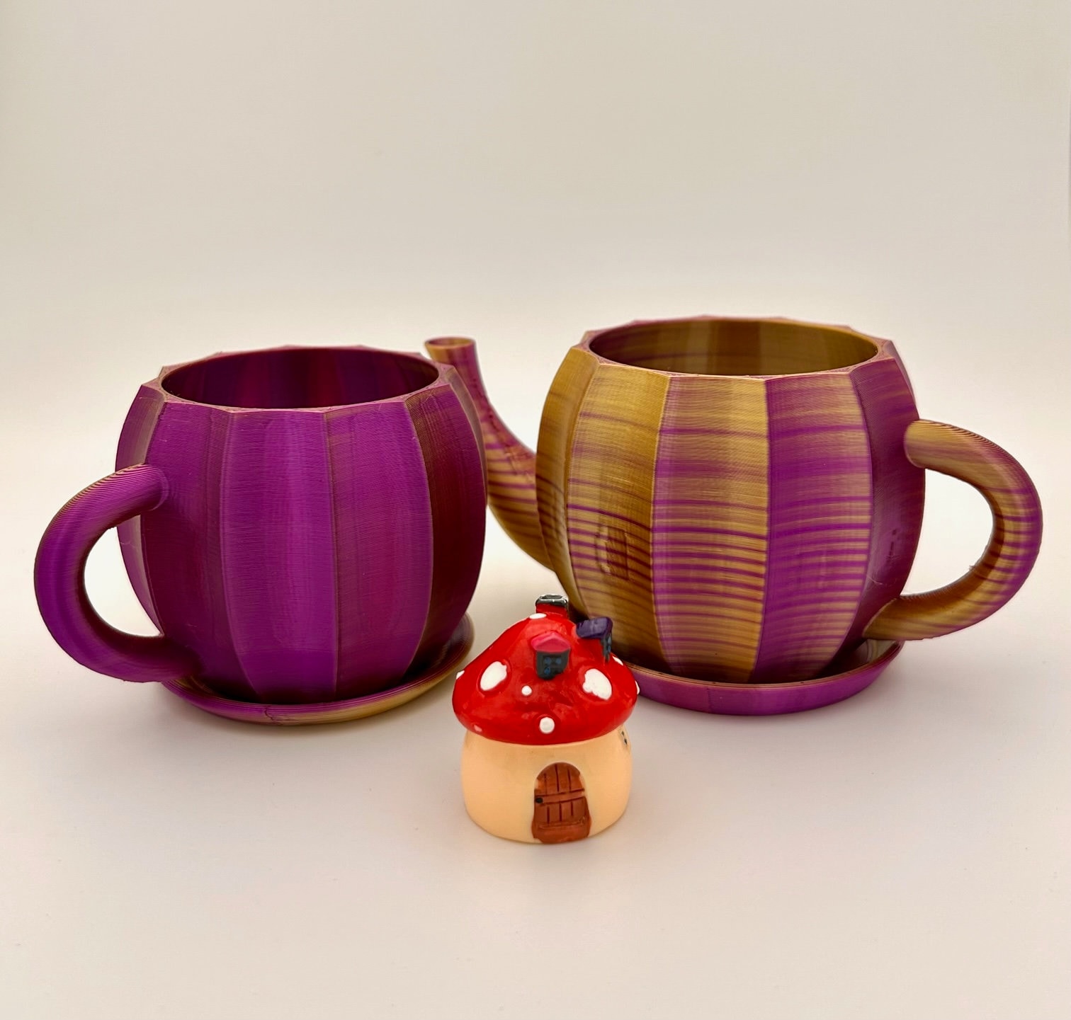 Planter Pot Teapot and Teacup Combo With Drainage and Plates, 3D