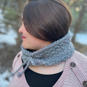 Knit cowl pattern, Snowy Tracks Cowl knitting pattern, knit infinity cowl pattern, cowl knit pattern, cowl pattern, beginner knit pattern