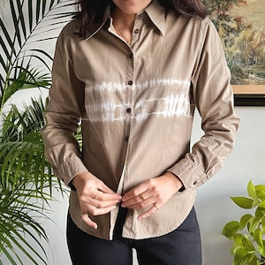 Camisa de algodao vintage | Hemdchen vintage | Blusa Vintage Manchada | T-Shirt Tie Dye | Mangas Compridas | Botao para cima | Blusa Estilo Havaiano