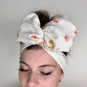 Vintage Floral Linen Wired Head Wrap | Wired Headbands made by La Belle Bunny in Australia