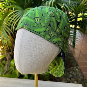 Pickle Rick-laspet | 100% katoenen zwarte omkeerbare Rick & Morty aangepaste lashoed | Handgemaakt door La Belle Bunny in Australië