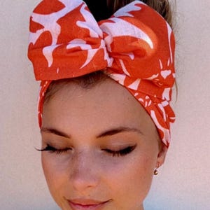 Diadema ancha de alambre con estampado floral naranja / Diadema de alambre / Turbante de alambre / Diadema ancha de alambre / Diadema retorcida / Hecha a mano por La Belle Bunny