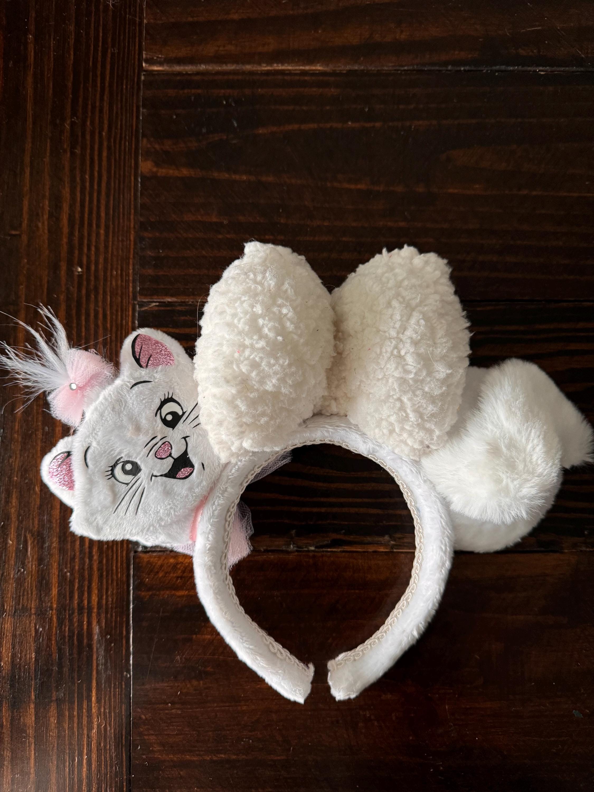 Marie aristocrats White cat ears