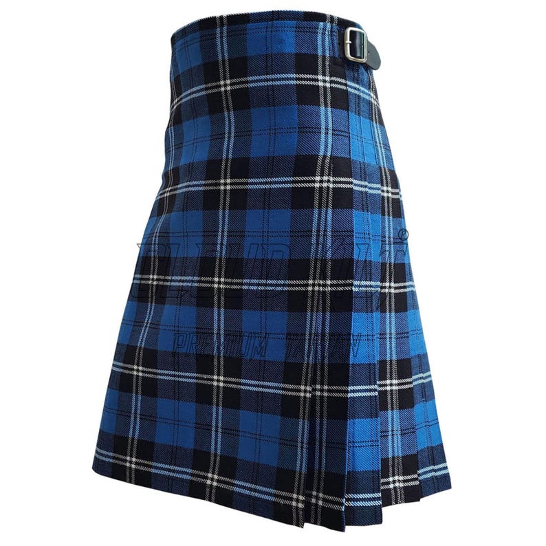 Interior view showing the soft black cotton lining and reinforced waistband of the handmade kilt for superior comfort.