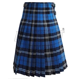 Hand-finished fringed edges on the Ramsay Blue kilt apron, styled with a wide embossed leather kilt belt and chrome buckle.