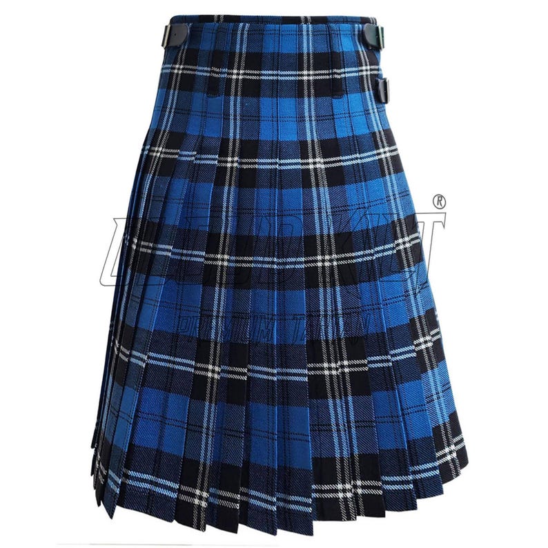 Hand-finished fringed edges on the Ramsay Blue kilt apron, styled with a wide embossed leather kilt belt and chrome buckle.