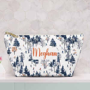 Ski Makeup Bag Ski Gift For Women Apres Ski Recovery Kit Gift for Skier Gift Ski Accessories Skiing Gift Girls Ski Trip Mountain Wedding