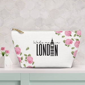 London Travel bag London Gift London UK Gift London Lover Trip to London Gift for Her London Souvenir London Custom Makeup Bag Gift British