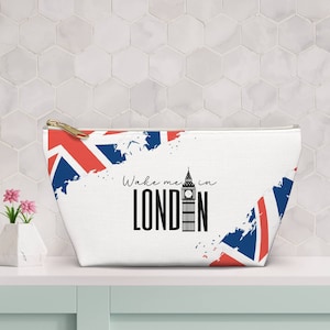 London Makeup Bag London Bachelorette Party Favor London Birthday Gift London Favor Girl Trip to London Travel Bag London Cosmetic Bag UK