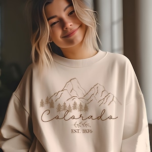 Colorado Sweatshirt, Vintage Colorado Sweatshirt, Colorado Crewneck Sweatshirt, Colorado Sweatshirt Women, Mountain Sweatshirt Colorado Gift