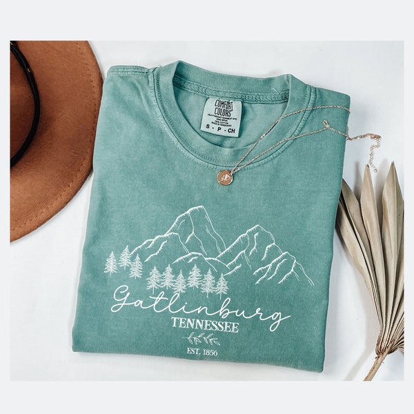 Gatlinburg Tennessee Shirt Gatlinburg Shirt Vintage Gatlinburg Shirt Gatlinburg Bachelorette Gatlinburg Family Vacation Gatlinburg Girls Tee