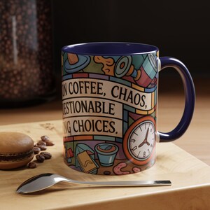 Personalized Funny Mom Mug, Stained Glass Coffee Cup, I Run On Coffee Chaos And Questionable Parenting Choices, Mom Humor Gift afbeelding 3